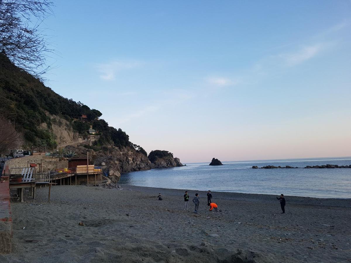 Dume Cosy Apt - Central - Near The Beach With A.C. Monterosso al Mare Esterno foto